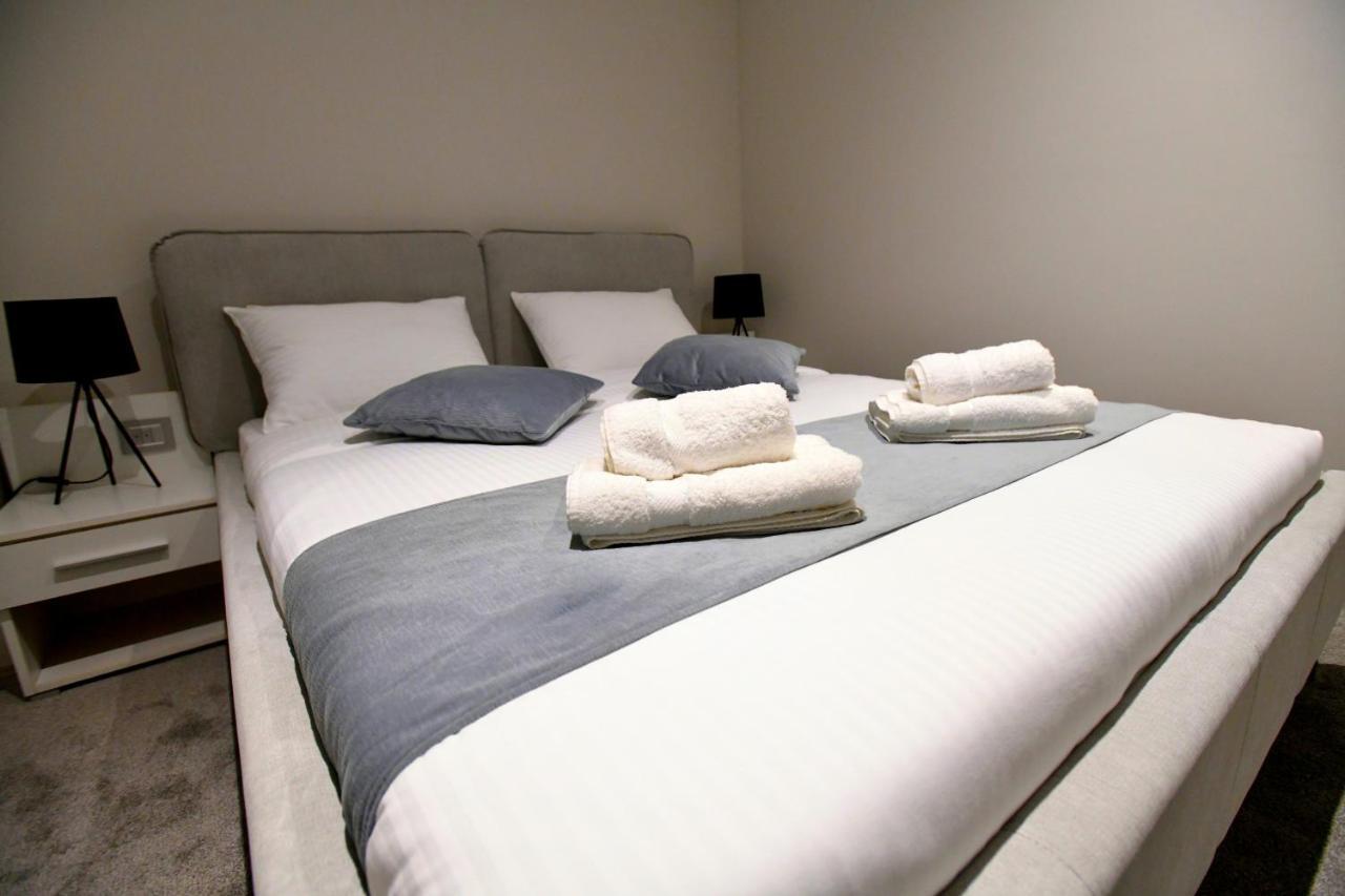 President Aparthotel Čačak Екстериор снимка