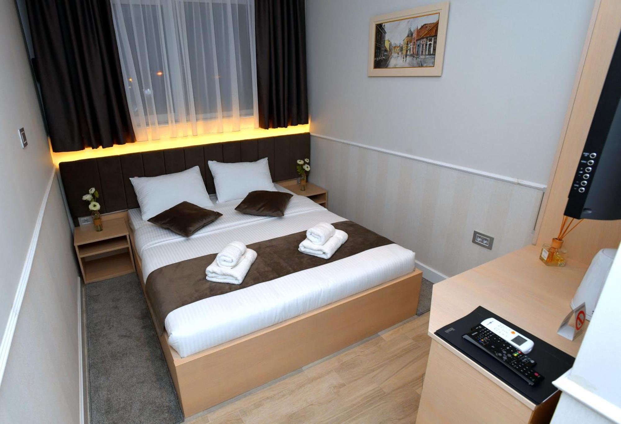 President Aparthotel Čačak Екстериор снимка