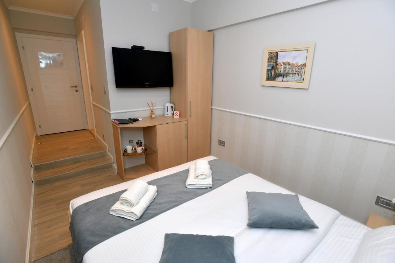 President Aparthotel Čačak Екстериор снимка